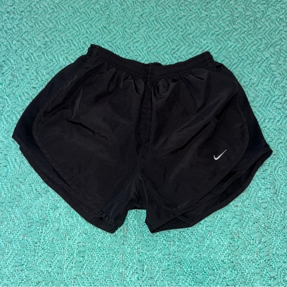 Nike Black Athletic Shorts Lightweight Elastic Waist